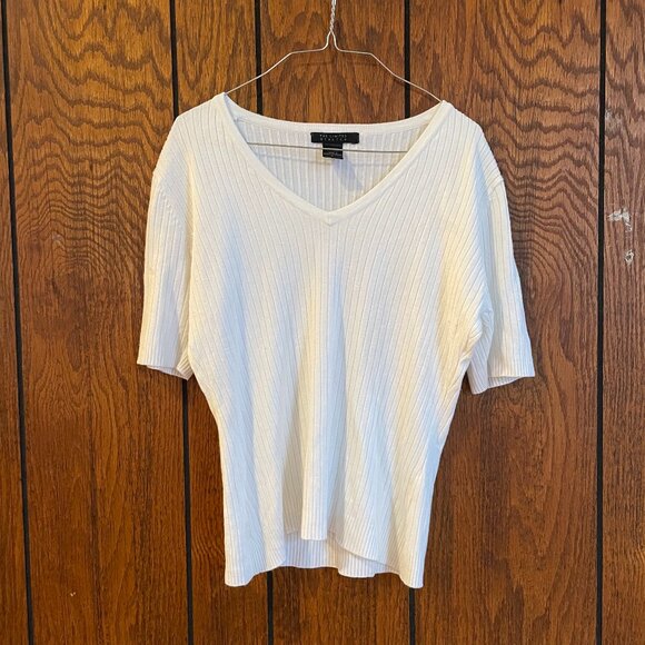 White Knit Short-Sleeved Shirt - Picture 1 of 3